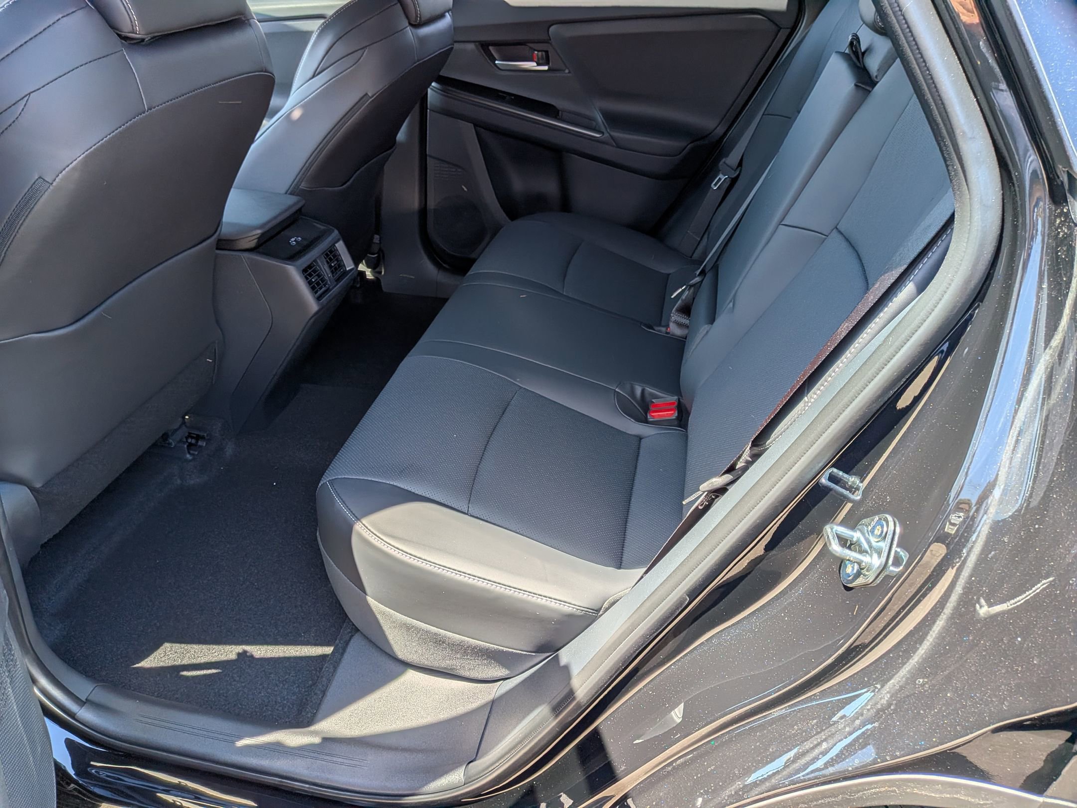 New 2026 Subaru Solterra Premium AWD/4WD image 19