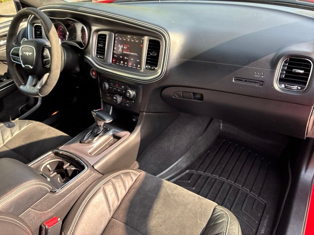 Used 2022 Dodge Charger SRT Hellcat RWD image 33