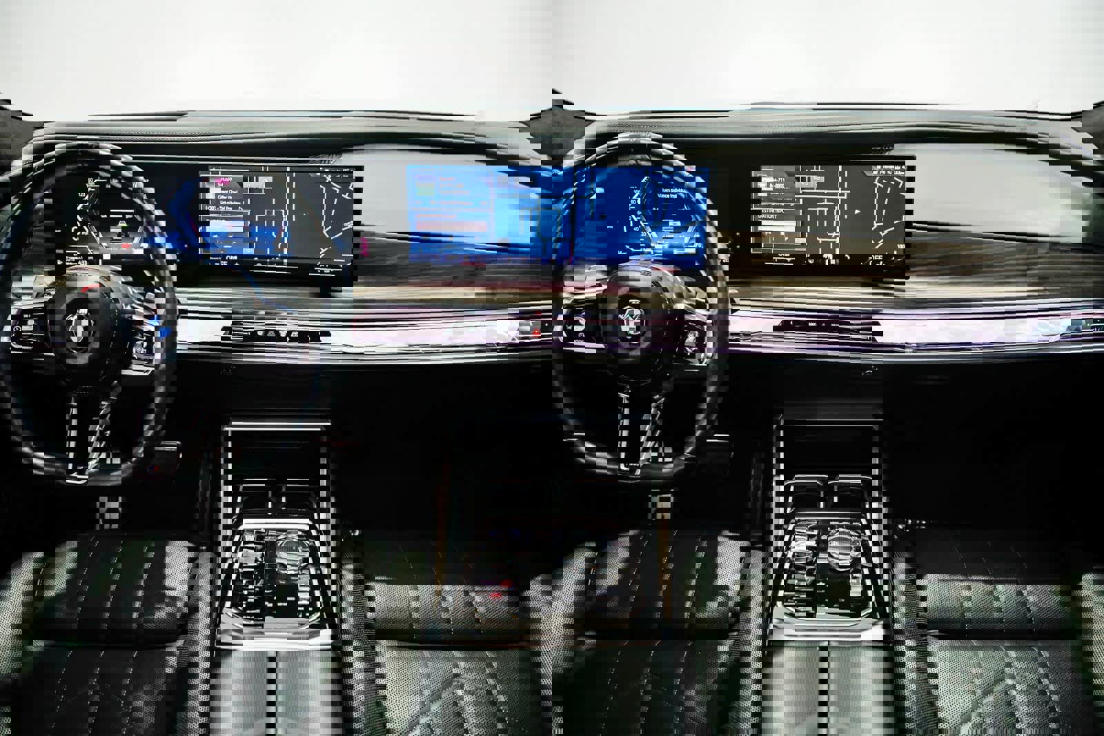 Used 2024 BMW 760i xDrive w/ Executive Package image 12