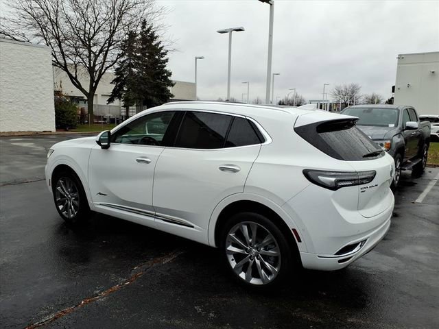 Used 2022 Buick Envision Avenir w/ Technology Package II image 9