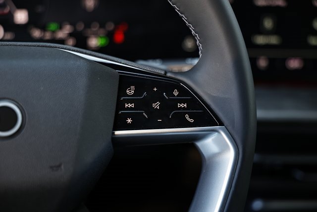 New 2025 Audi Q5 Prestige image 35