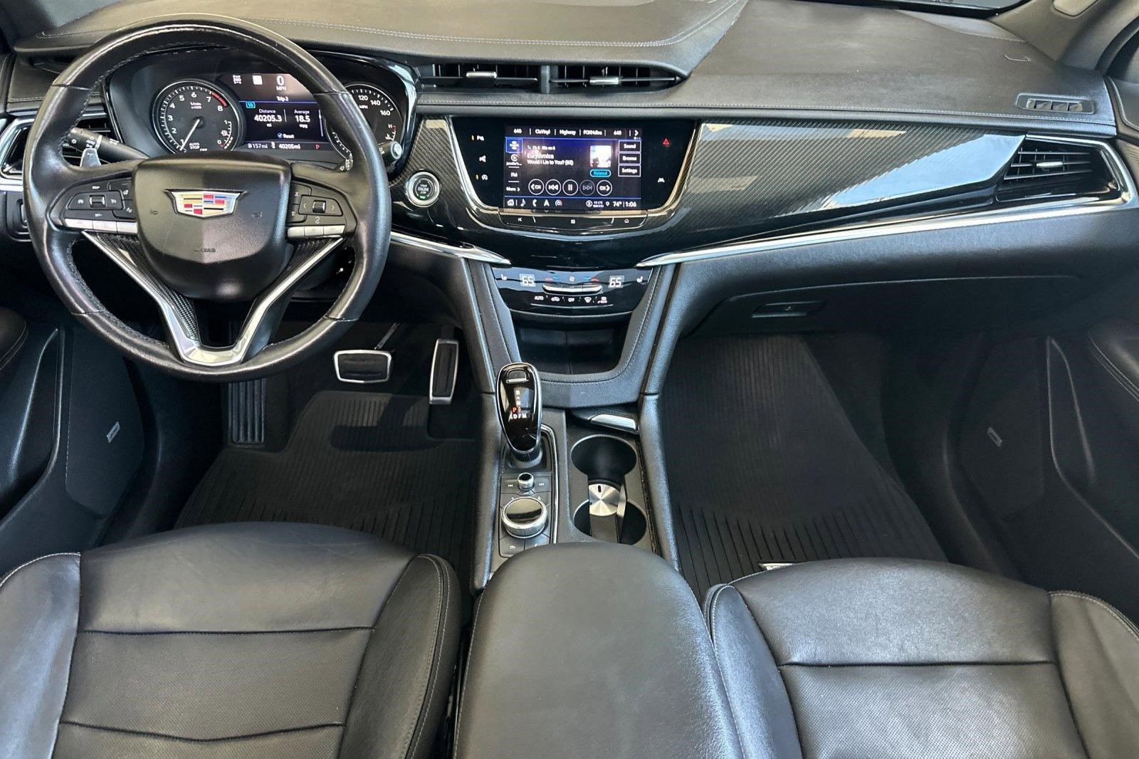 Used 2021 Cadillac XT6 Sport AWD/4WD image 16