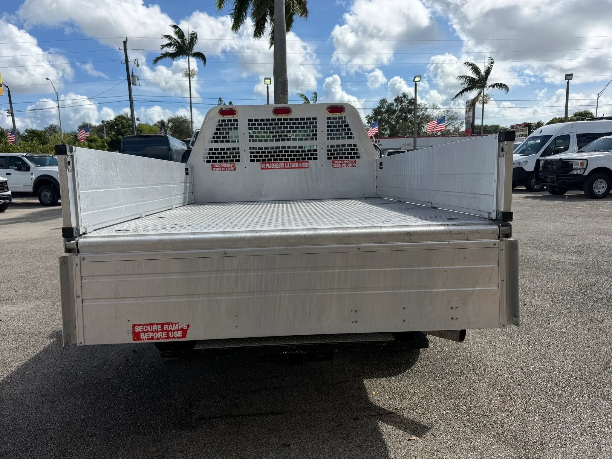 Used 2020 Ford F250 XL RWD image 6