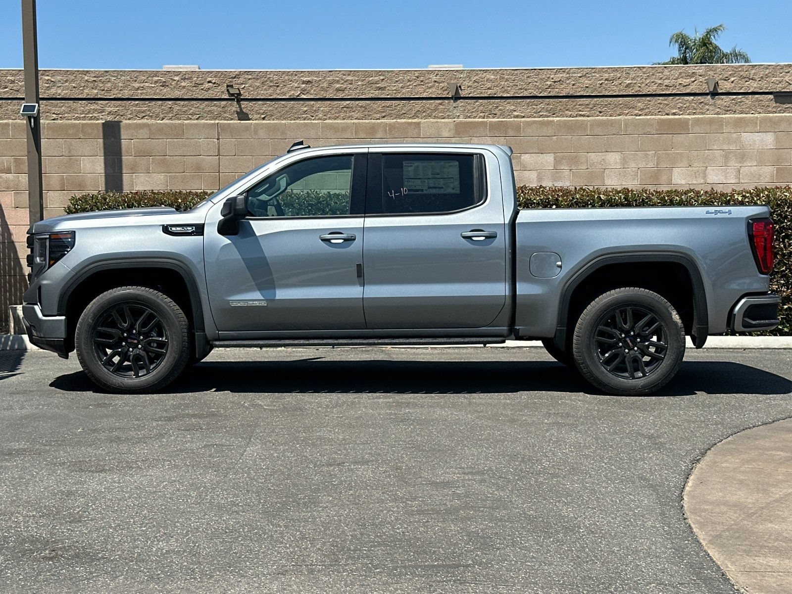 New 2026 GMC Sierra 1500 Elevation w/ Preferred Package AWD/4WD image 7