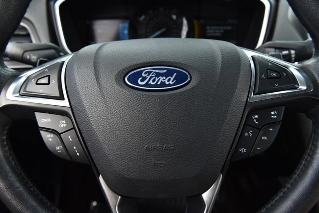 Used 2019 Ford Fusion Titanium FWD image 18