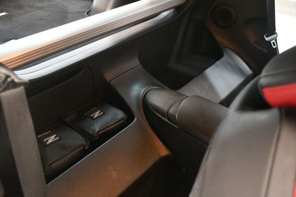 Used 2024 Nissan Z Performance w/ Floor Mat Package image 33