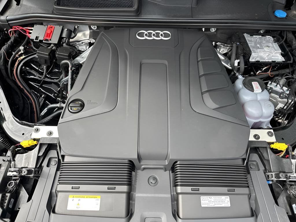 New 2026 Audi Q7 2.0T Premium image 8