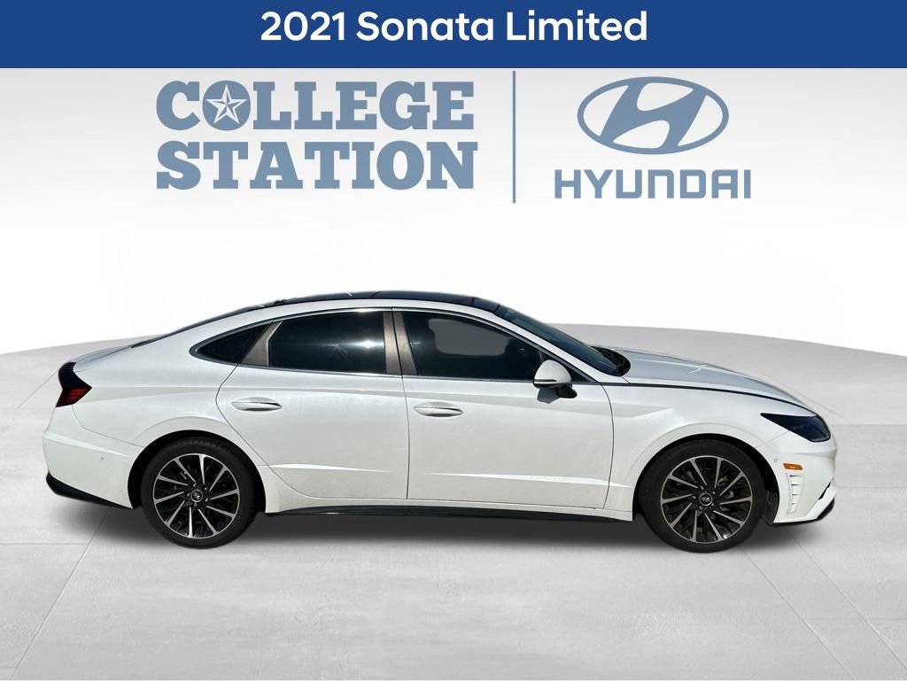 Used 2021 Hyundai Sonata Limited FWD image 2