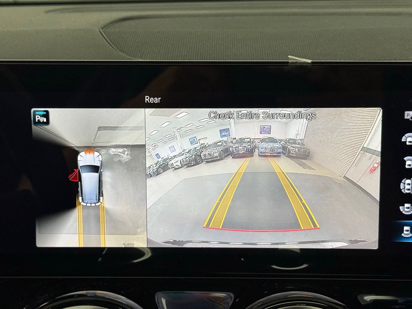 Used 2023 Mercedes-Benz GLB 250 4MATIC image 33