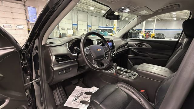 Used 2020 Chevrolet Traverse LT w/ LPO, Floor Liner Package image 10