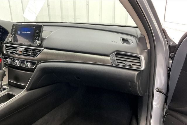 Used 2020 Honda Accord LX image 17