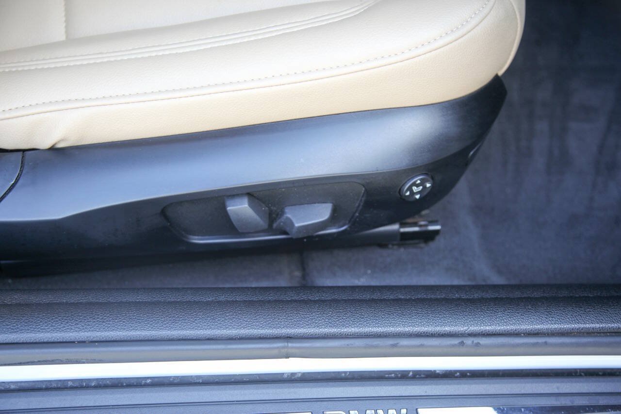 Used 2011 BMW 128i Coupe RWD image 48