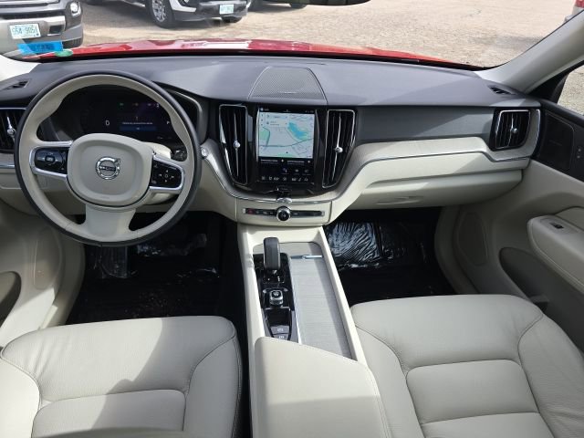 Certified 2023 Volvo XC60 B5 Plus w/ Climate Package AWD/4WD image 24