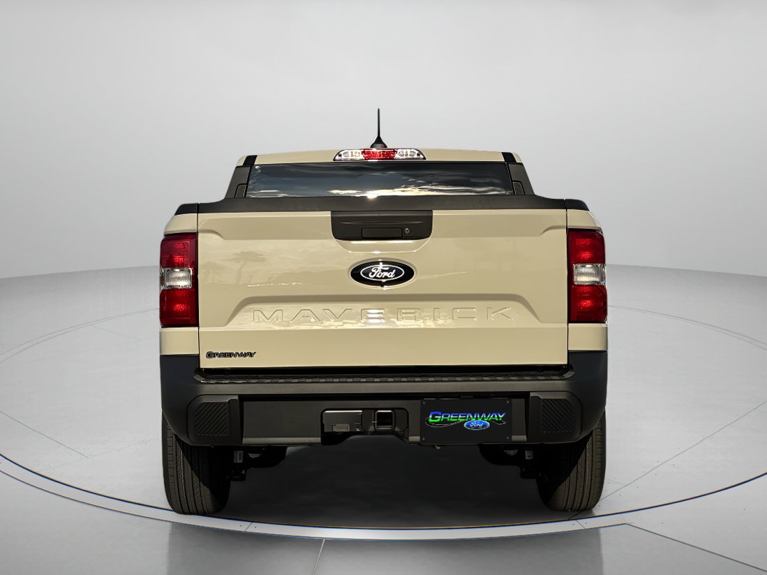 New 2025 Ford Maverick XLT image 4
