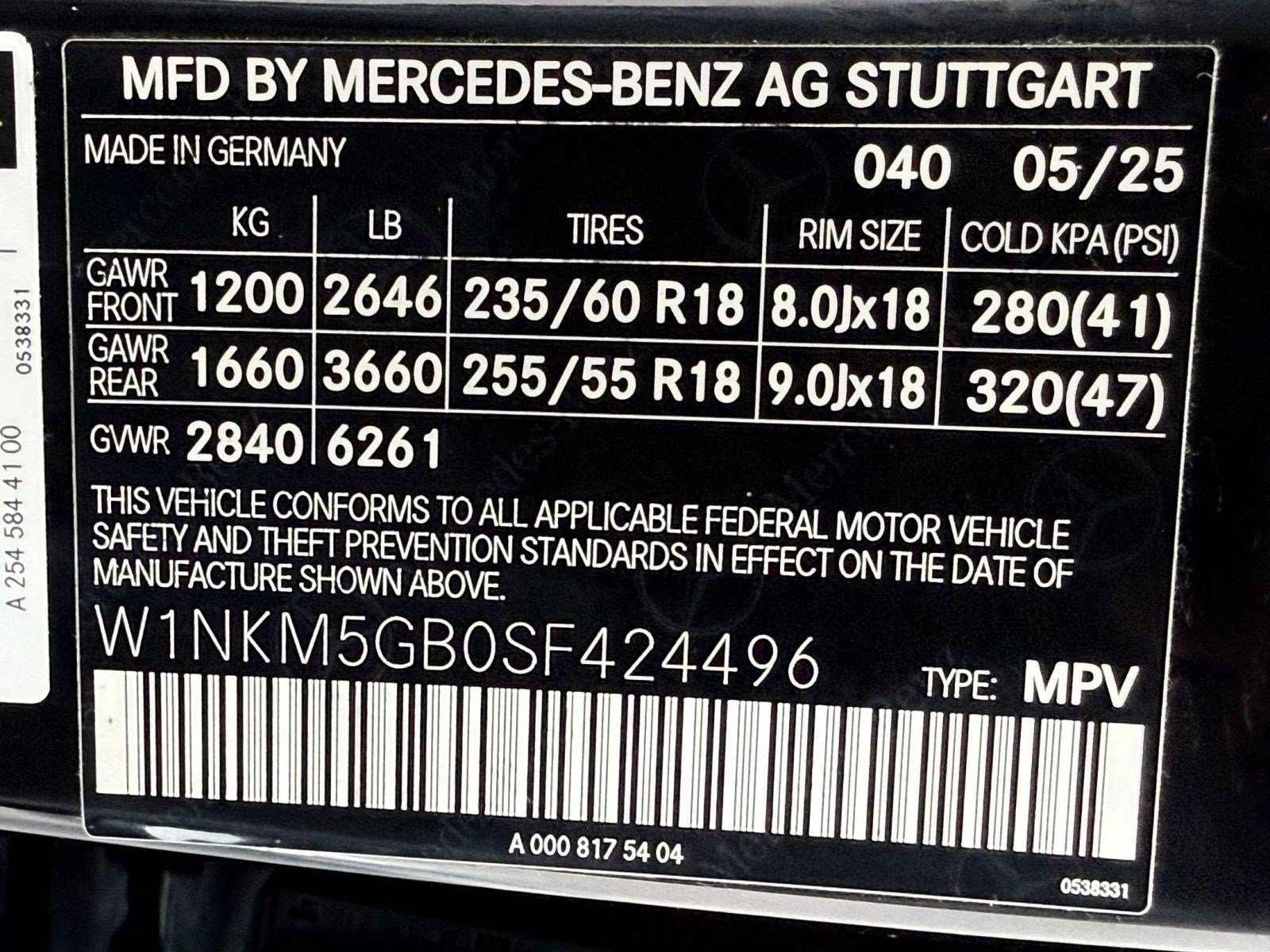 Used 2025 Mercedes-Benz GLC 350e 4MATIC image 18