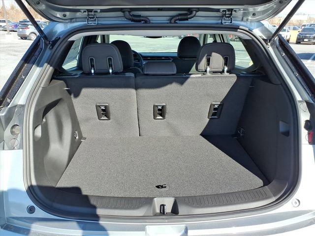 New 2027 Chevrolet Bolt LT w/ Comfort Package FWD image 4