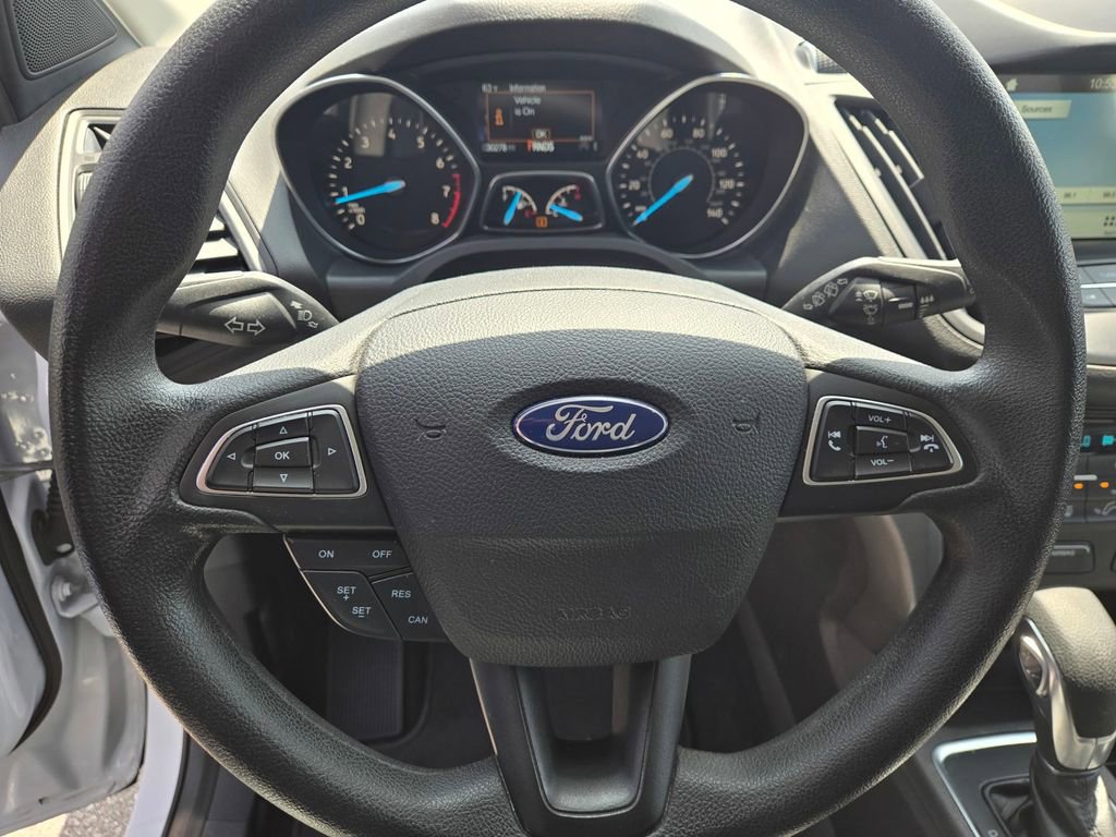 Used 2019 Ford Escape SE FWD image 18