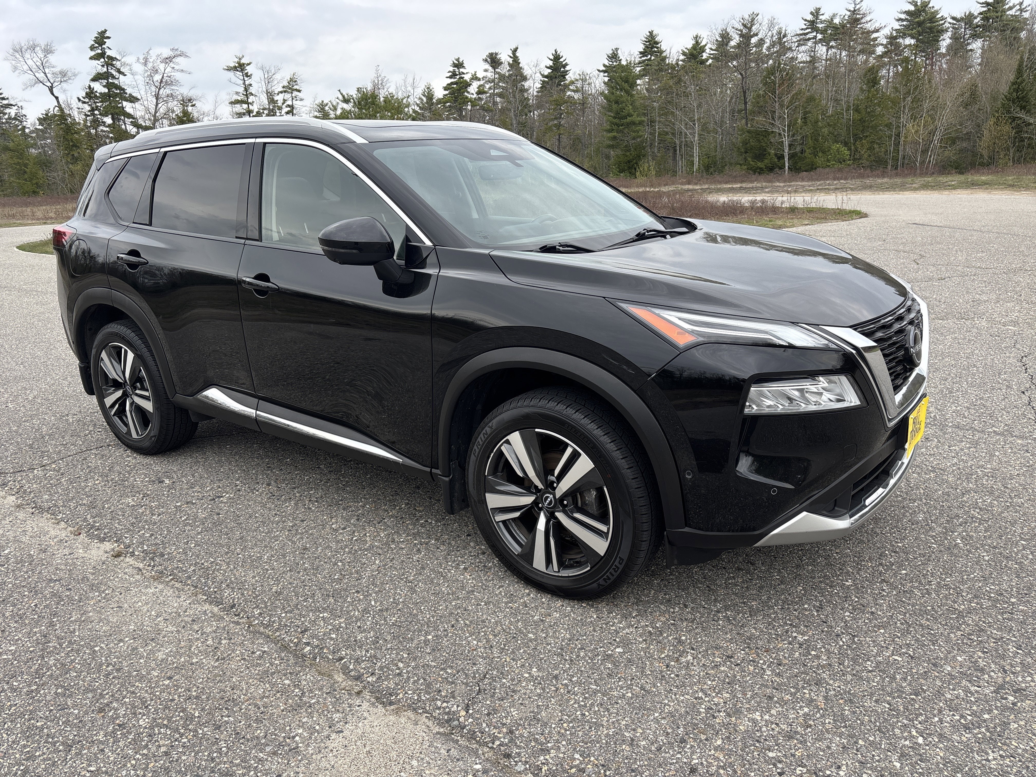 Certified 2023 Nissan Rogue Platinum w/ Platinum Premium Package AWD/4WD image 3