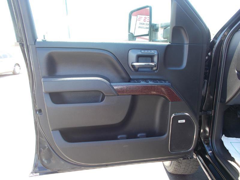 Used 2016 GMC Sierra 2500 SLT AWD/4WD image 25