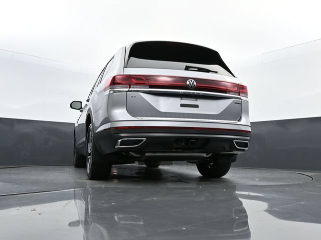 Certified 2025 Volkswagen Atlas SE AWD/4WD image 38