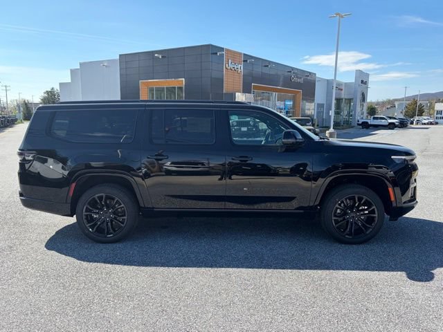 New 2026 Jeep Grand Wagoneer L Summit w/ Rear Seat Video Group I AWD/4WD image 8