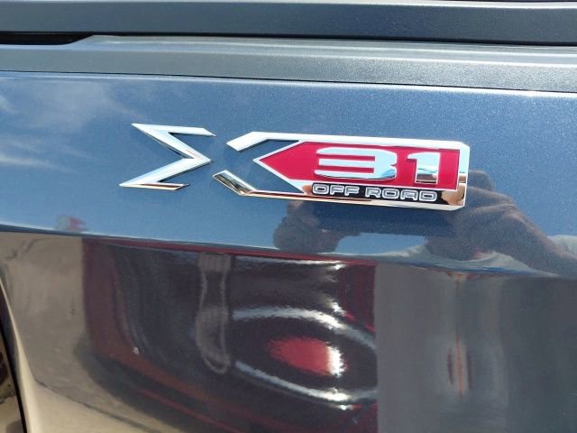 Used 2021 GMC Sierra 1500 SLT w/ SLT Premium Plus Package AWD/4WD image 33