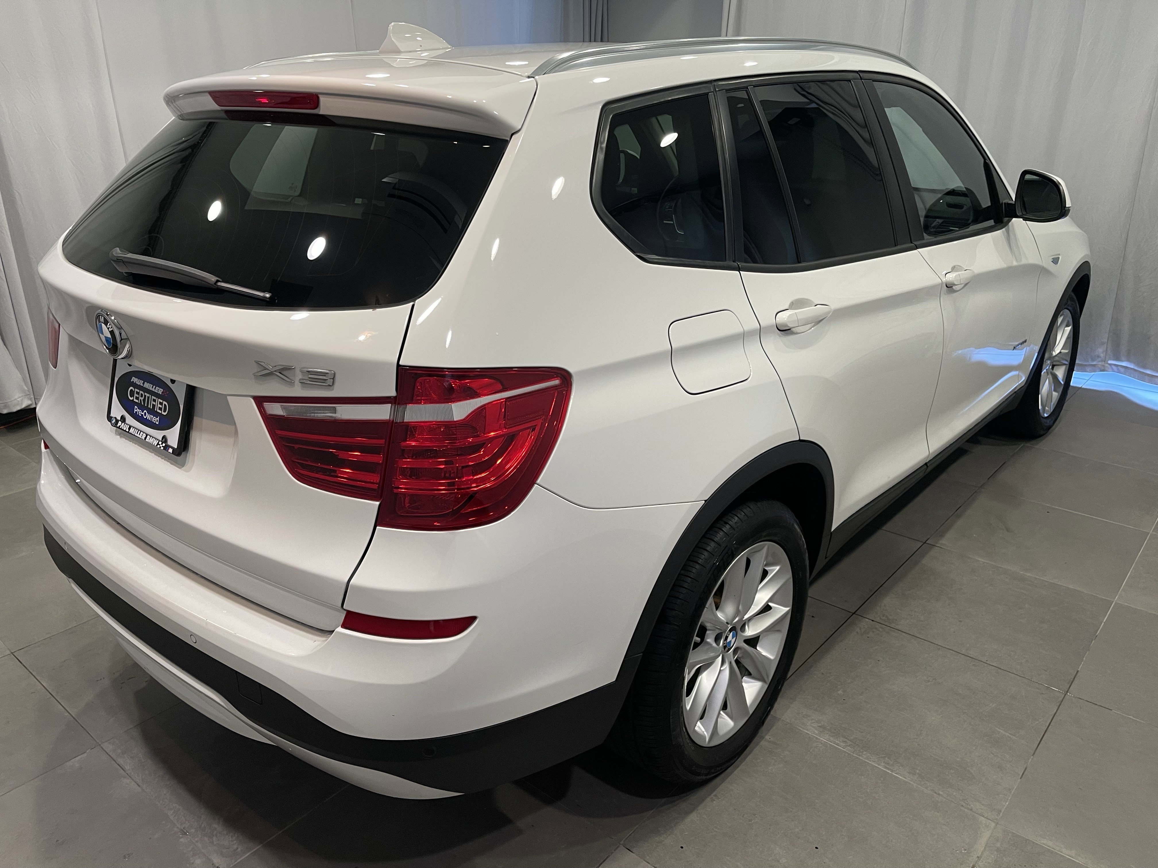 Used 2016 BMW X3 xDrive28i AWD/4WD image 6