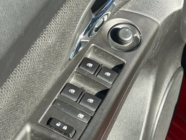 Used 2016 Chevrolet Cruze LT image 23