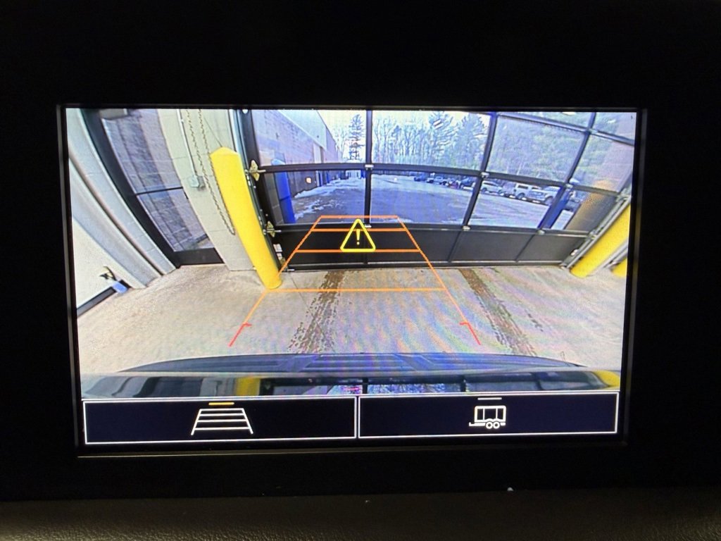 Used 2023 Chevrolet Suburban LS image 49