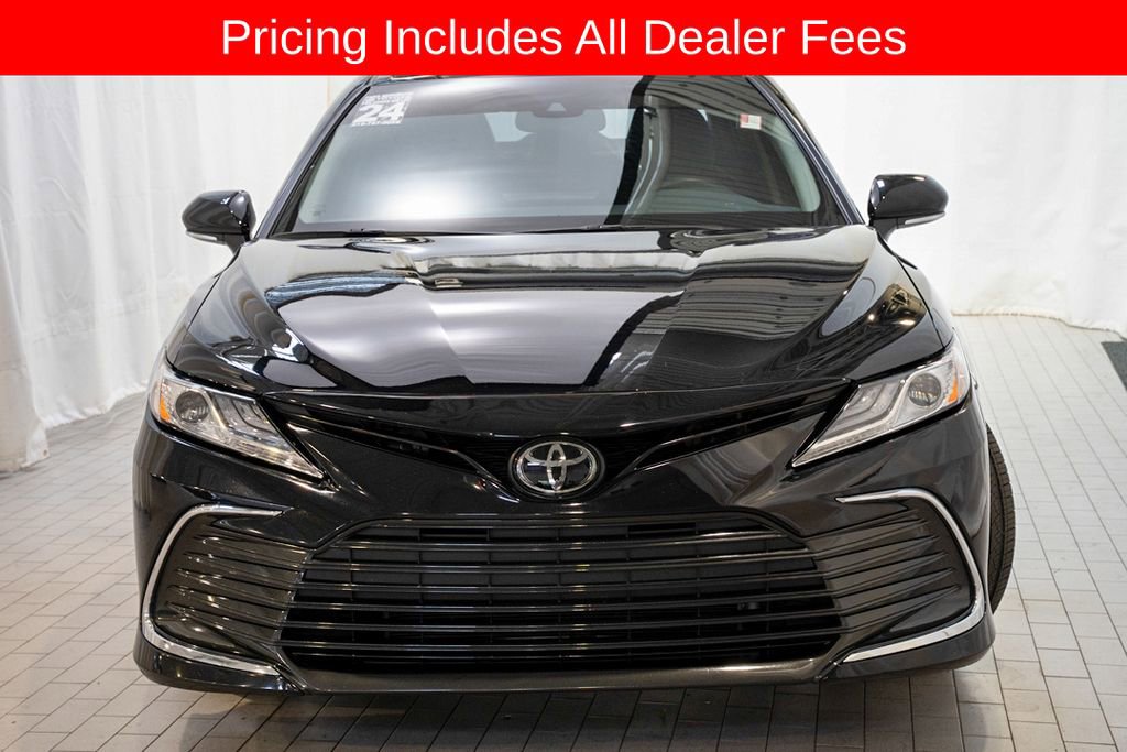 Certified 2024 Toyota Camry XLE FWD image 2