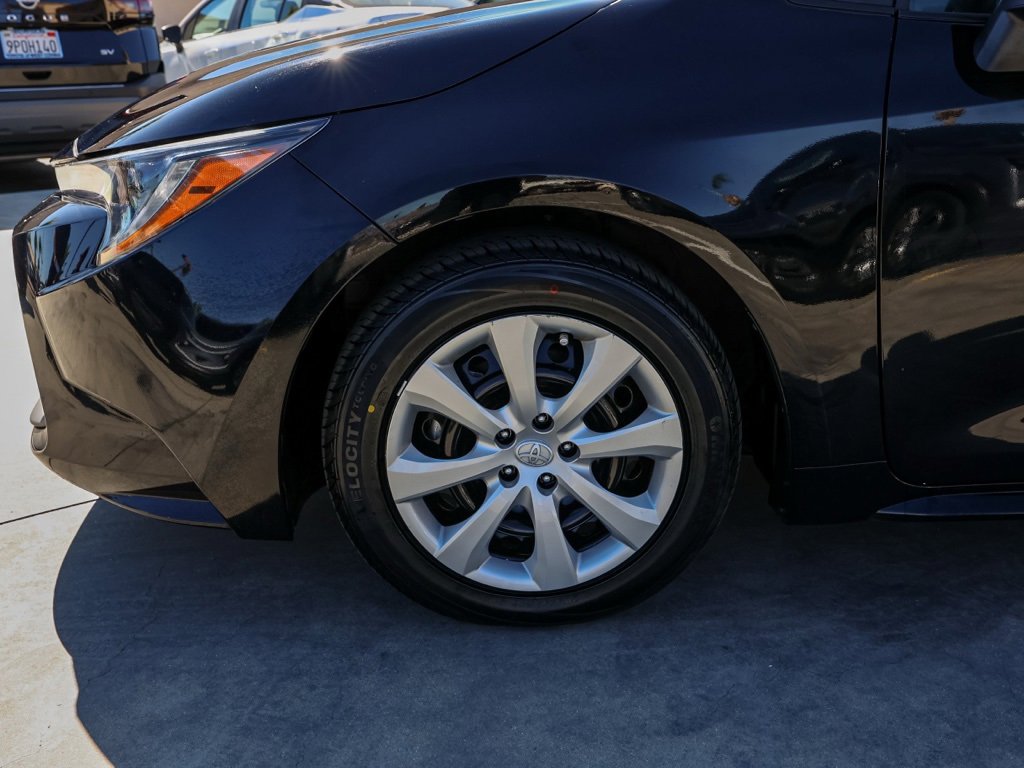 Used 2024 Toyota Corolla LE image 11
