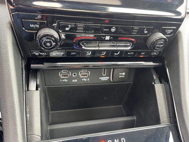 Used 2023 Jeep Grand Cherokee 4WD 4xe image 27