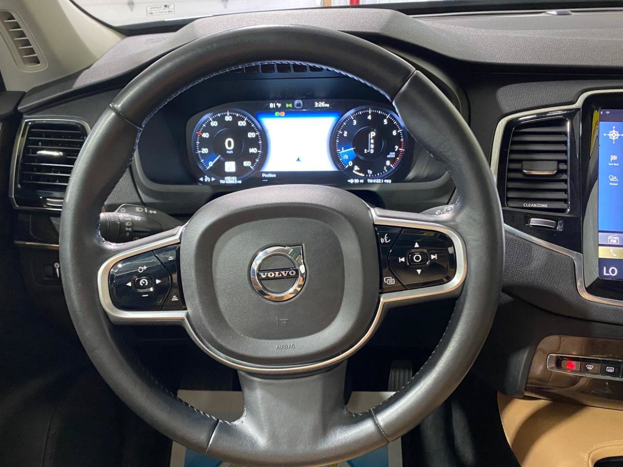 Used 2016 Volvo XC90 T6 Momentum w/ Protection Package Plus AWD/4WD image 10