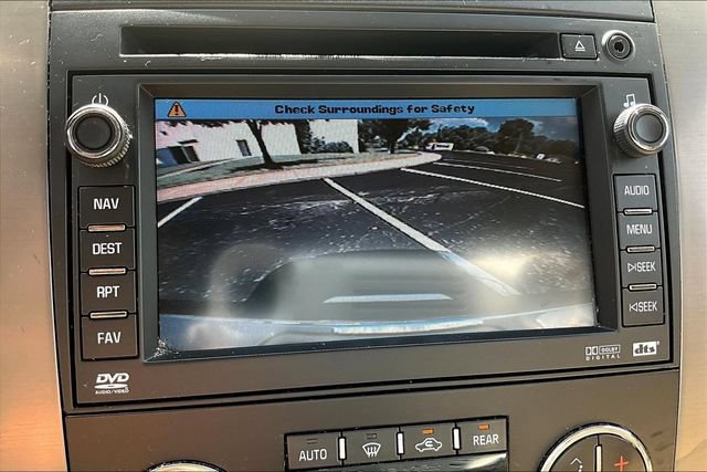 Used 2009 GMC Yukon SLT AWD/4WD image 4
