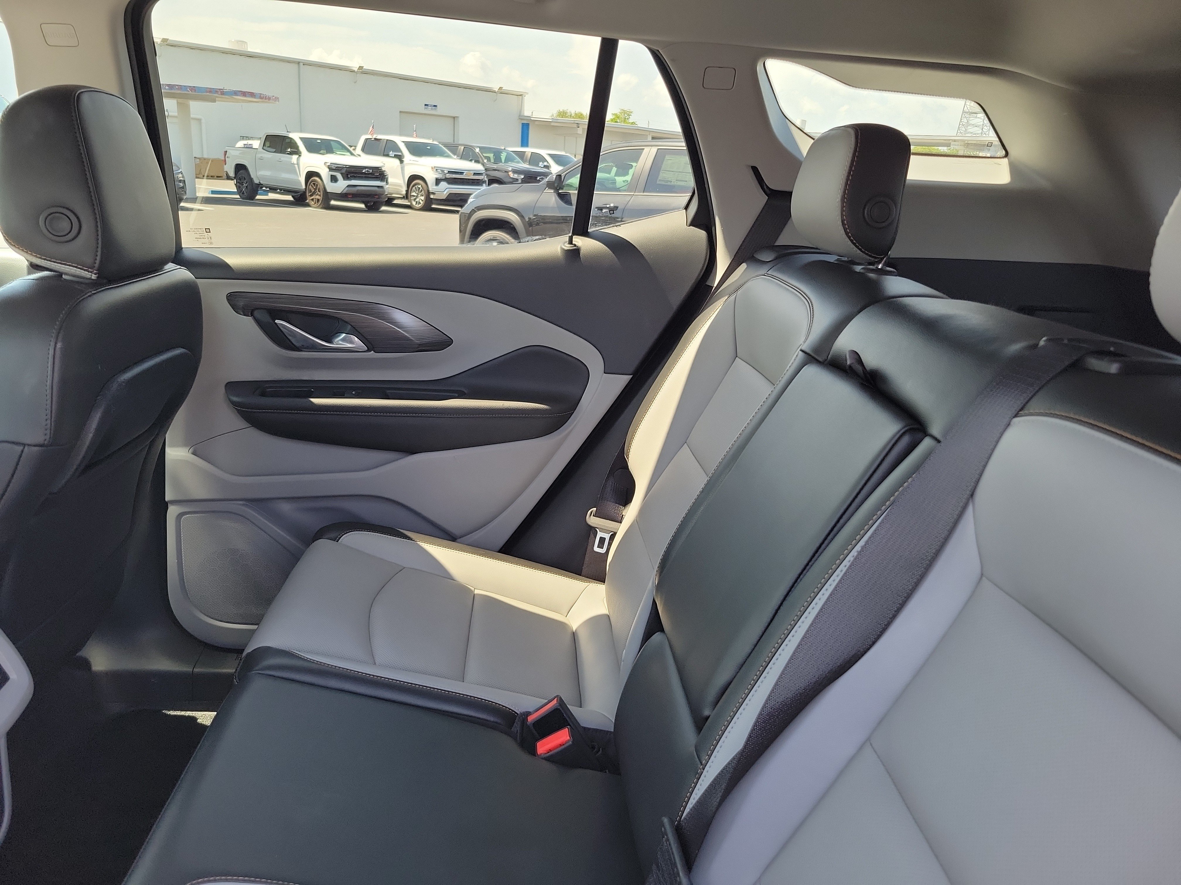Used 2020 GMC Terrain SLT w/ Preferred Package FWD image 10