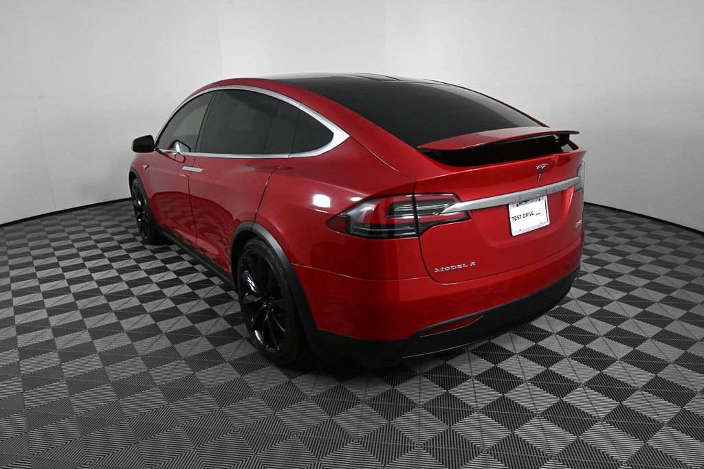 Used 2016 Tesla Model X Performance AWD/4WD image 4