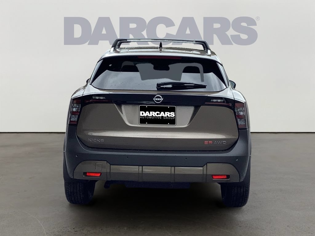 New 2026 Nissan Kicks SR w/ Cold Weather Package AWD/4WD image 6