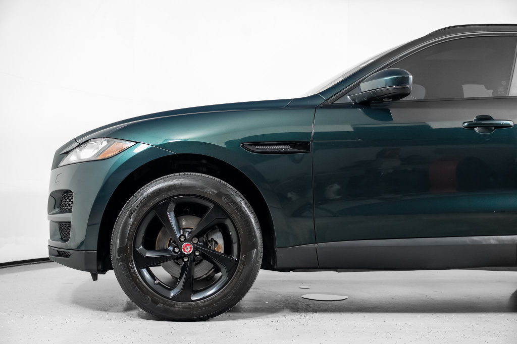 Used 2018 Jaguar F-PACE Premium AWD/4WD image 14