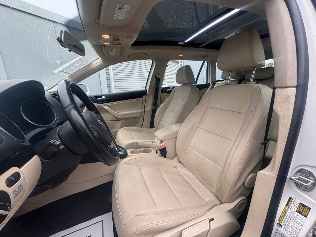 Used 2014 Volkswagen Jetta TDI image 29