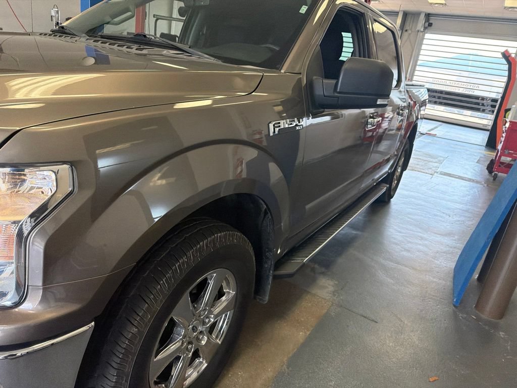Used 2019 Ford F150 XLT w/ Equipment Group 302A Luxury AWD/4WD image 7