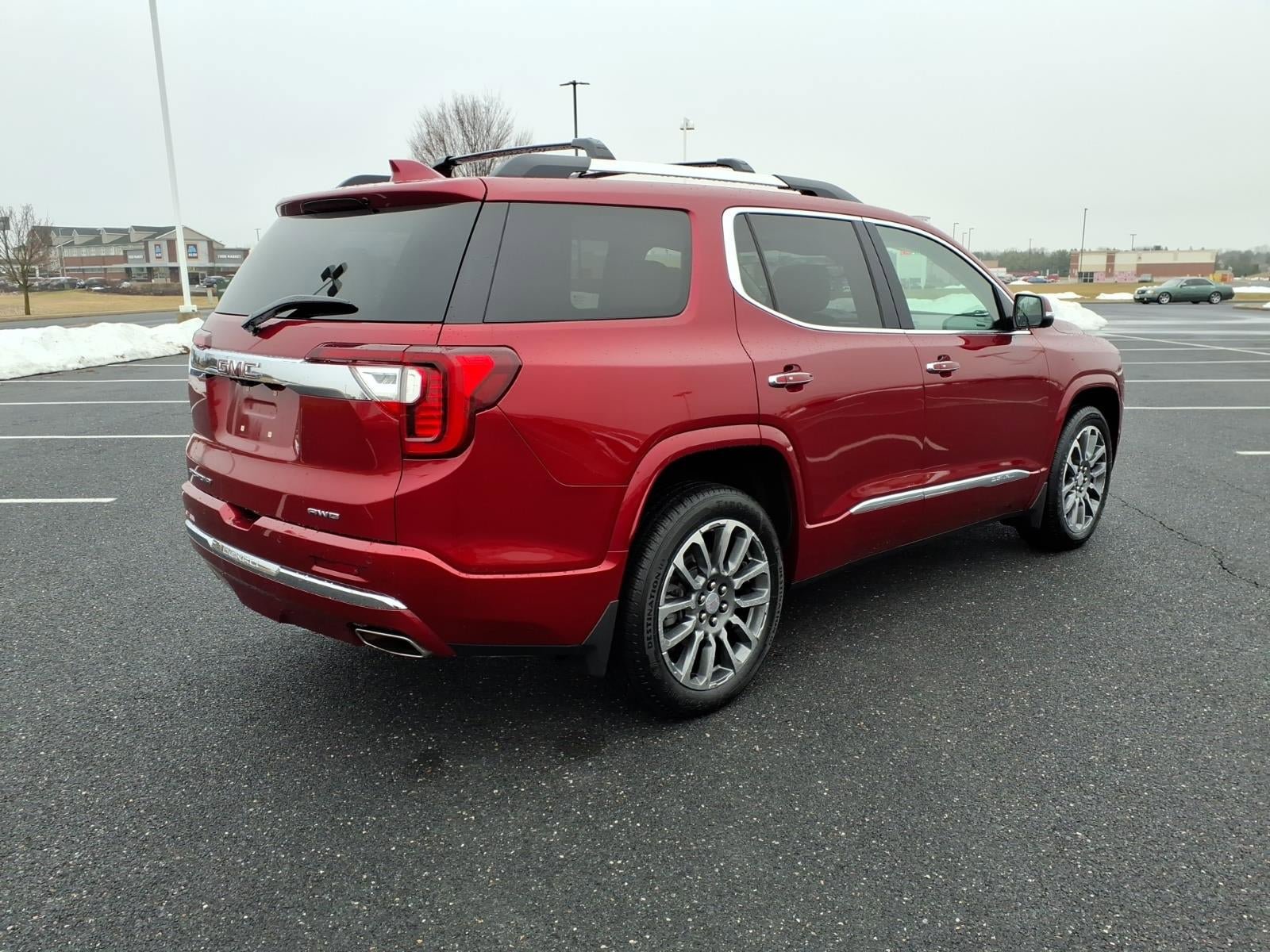 Used 2022 GMC Acadia Denali w/ Denali Ultimate Package AWD/4WD image 4