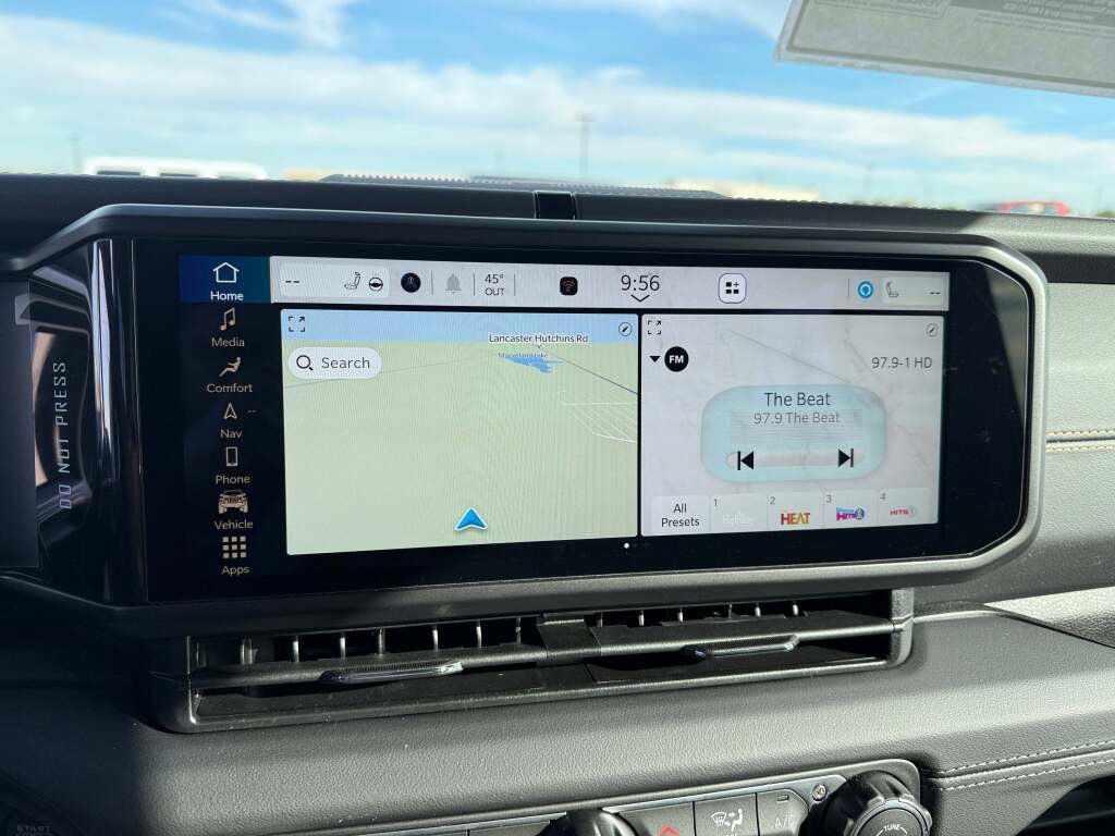 New 2026 Jeep Wrangler Sahara image 33