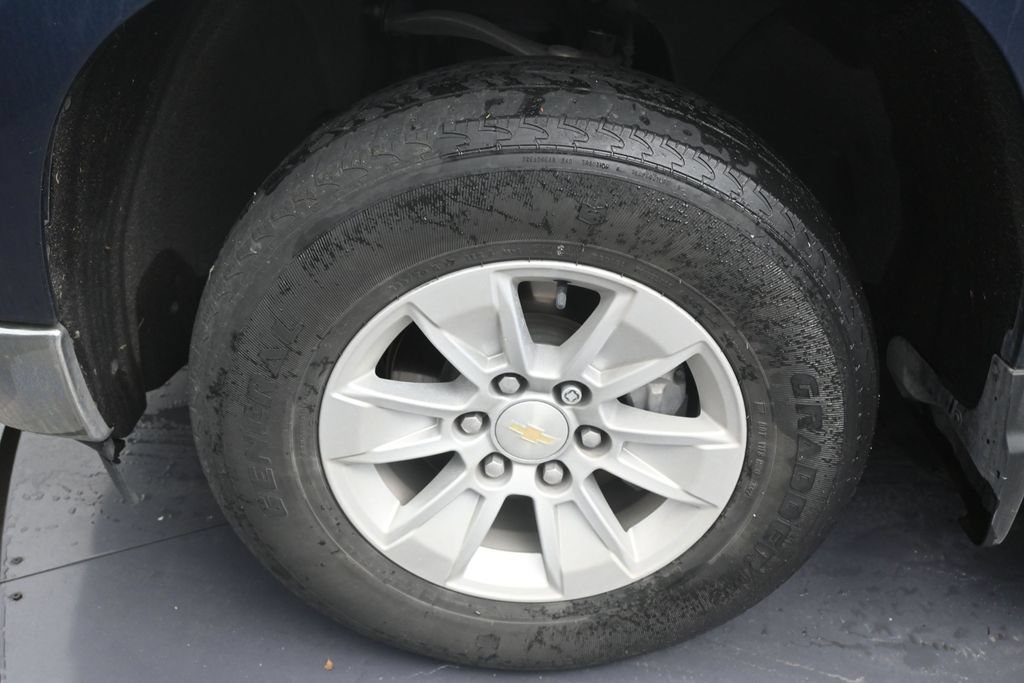Used 2023 Chevrolet Silverado 1500 LT RWD image 9