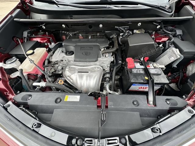Used 2018 Toyota RAV4 XLE AWD/4WD image 31