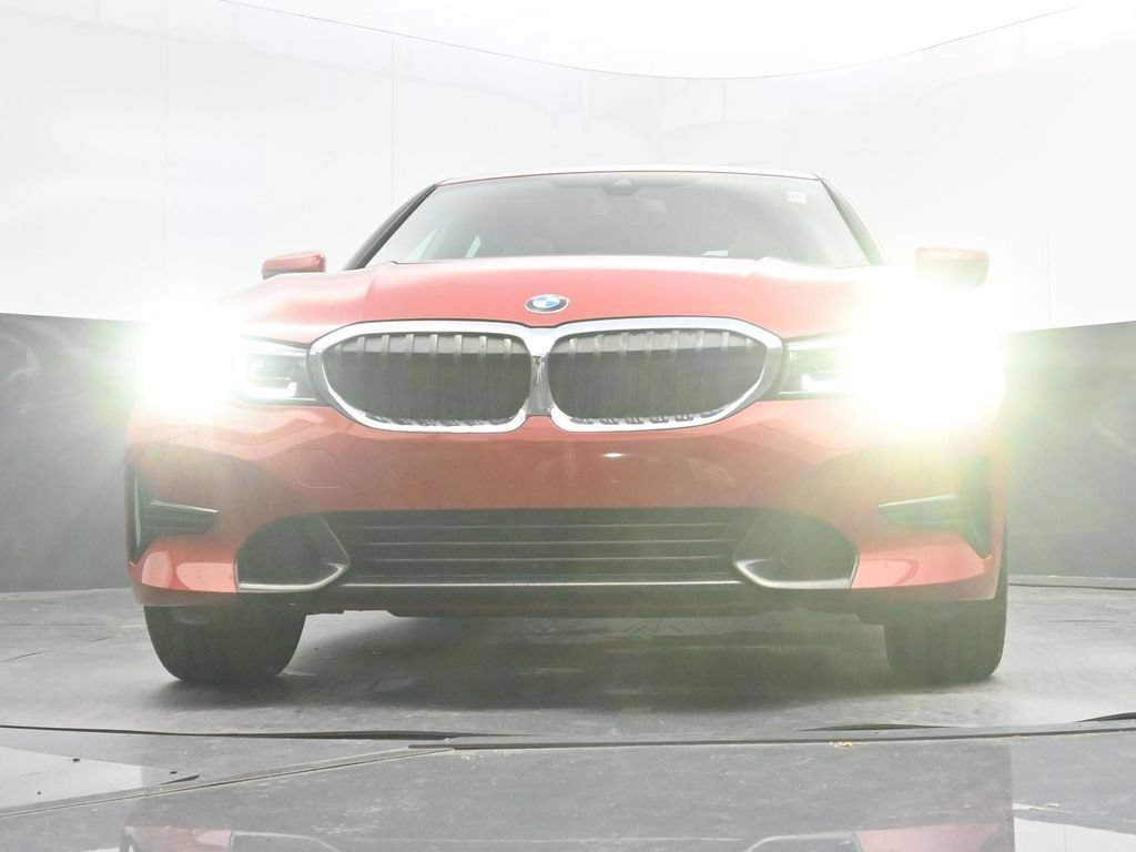 Used 2022 BMW 330i Sedan w/ Driving Assistance Package RWD image 49