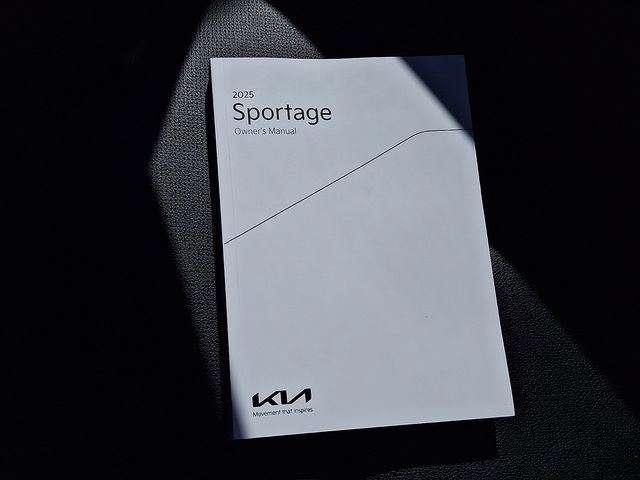 Certified 2025 Kia Sportage EX w/ Premium Package image 25