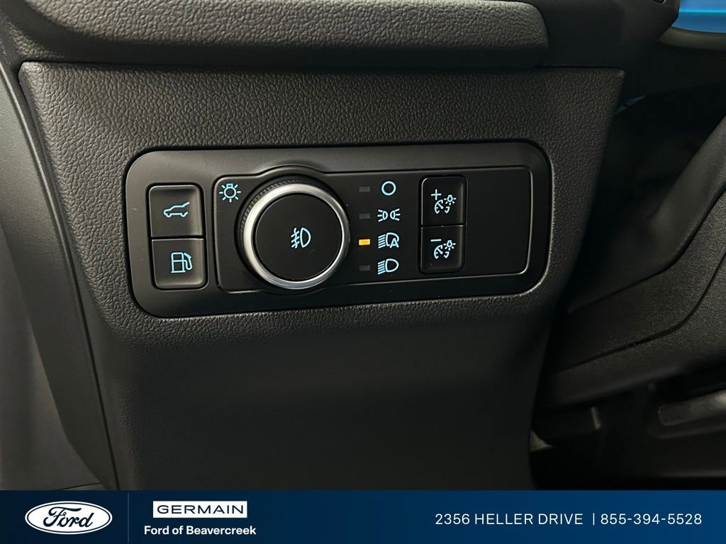 New 2025 Ford Escape SE w/ PHEV Premium Package image 24