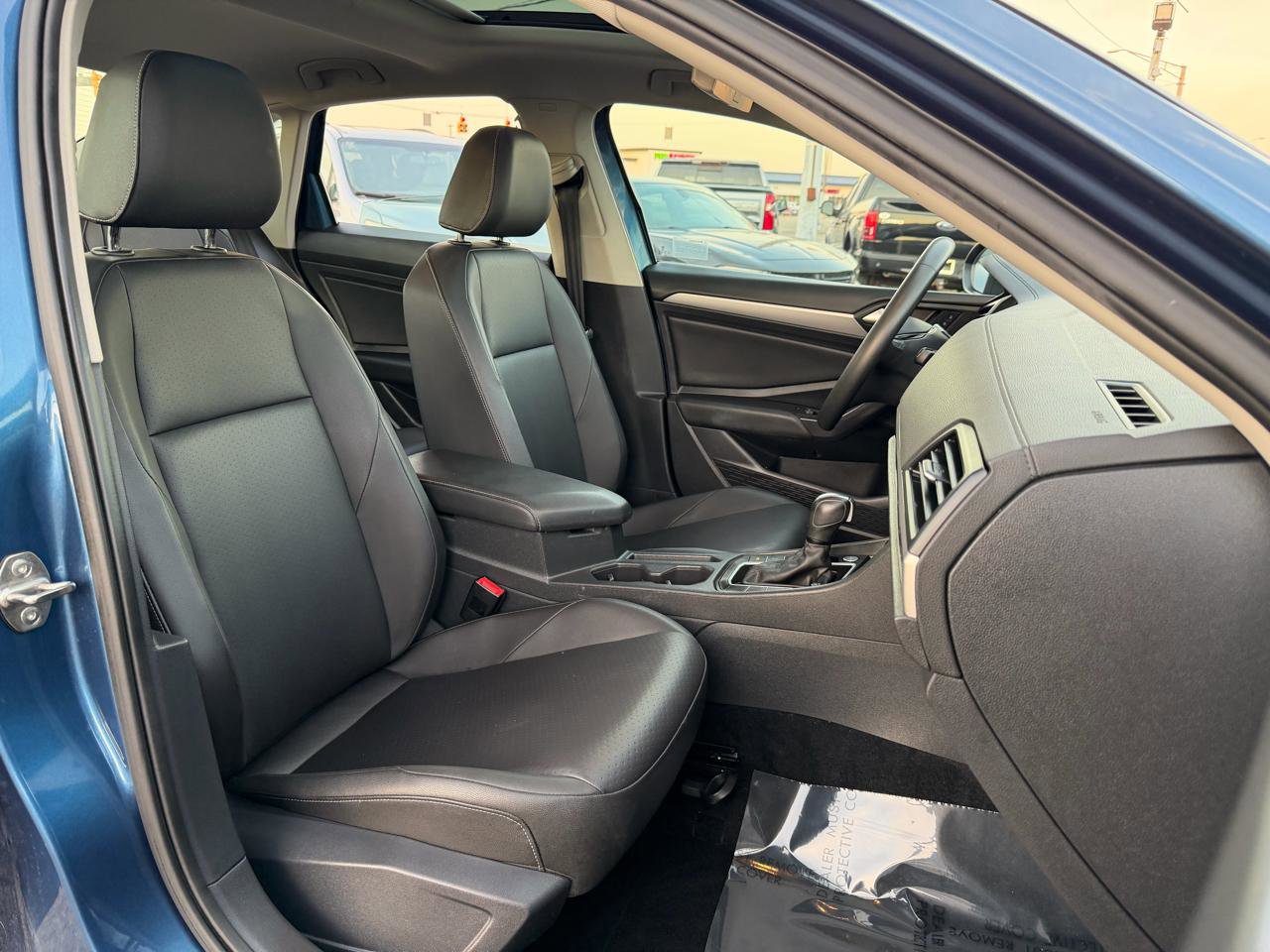 Used 2020 Volkswagen Jetta SE FWD image 72