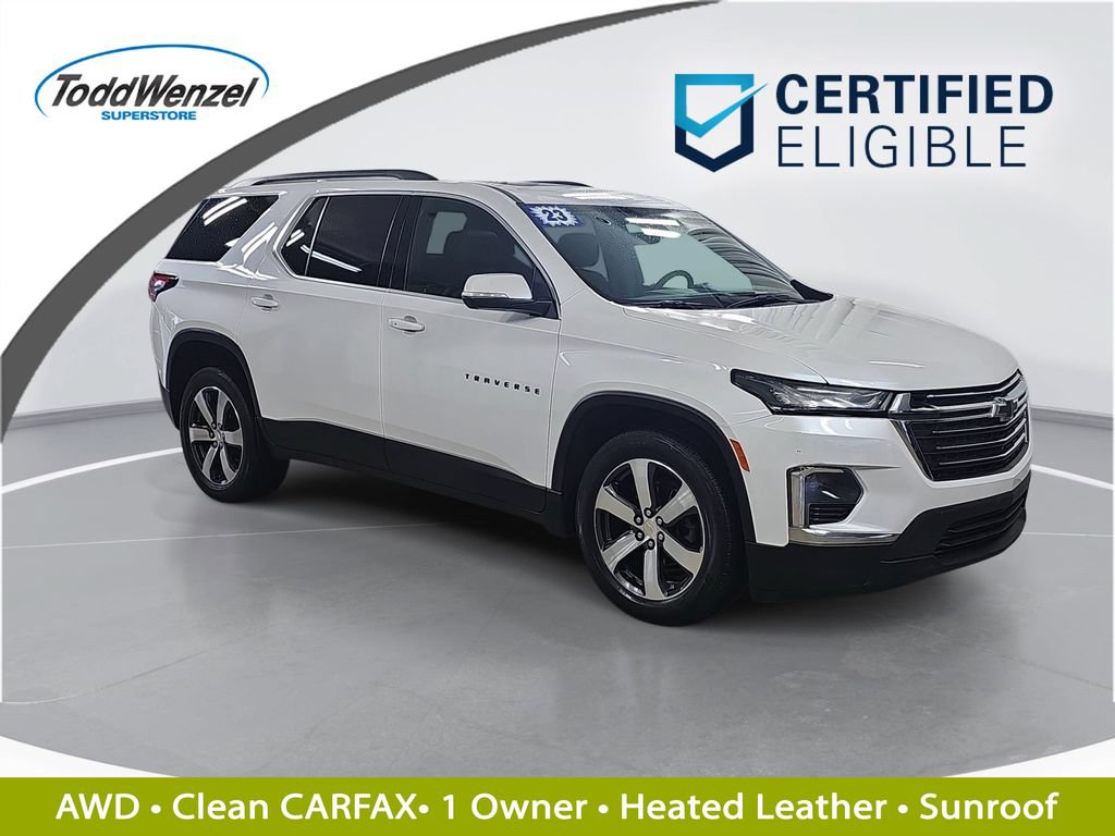Used 2023 Chevrolet Traverse LT w/ LT Premium Package AWD/4WD image 1
