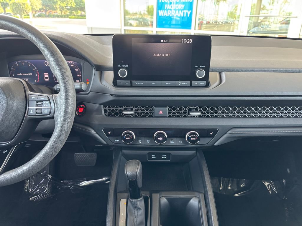 Used 2024 Honda Accord EX image 12